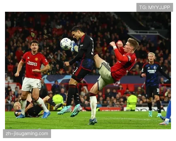 “门将的救赎”：记述曼联门将奥纳纳从致命失误到补时扑点的比赛历程